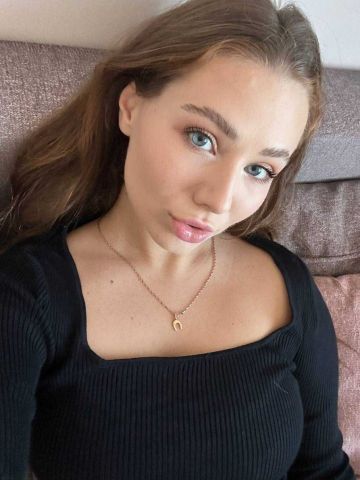 Шарлотта Пловчиха Реал